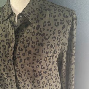 Rails Green Silk Leopard Print top NWOT